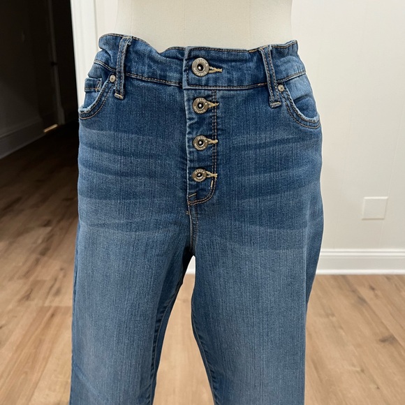 Jessica Simpson Forever Rolled Skinny Jeans Size 32 - Picture 4 of 16